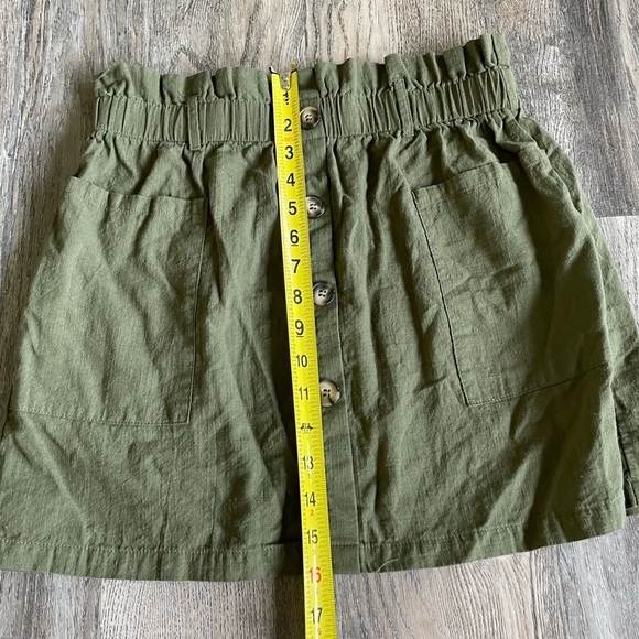 Shein Army Green Skirt, size large - Picture 4 of 5